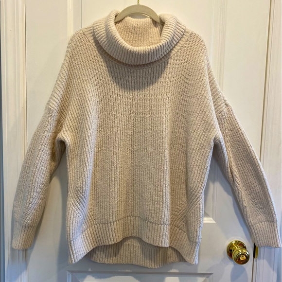 Slouchy Turtleneck Sweater - Cream - Picture 2 of 7